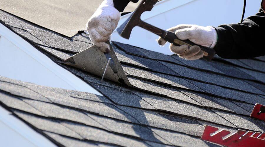 Professional residential roofers in Old Fort, OH